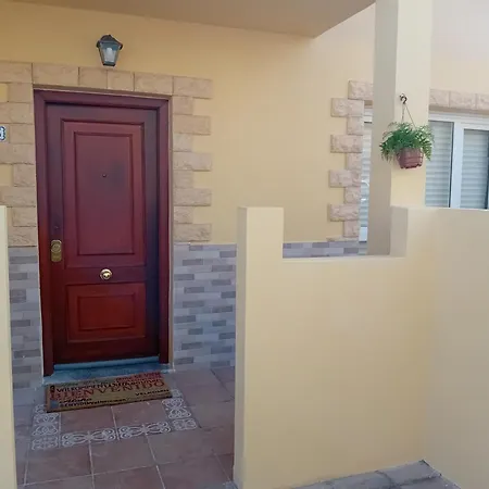 Дом отдыха Hawaii House Пуэрто-дель-Росарио